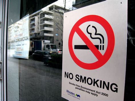 ban on smoking in public places uk